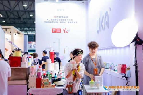 精品云集實力圈粉,熱辣滾燙燃爆全場 第117屆中國日用百貨商品交易會完美收官